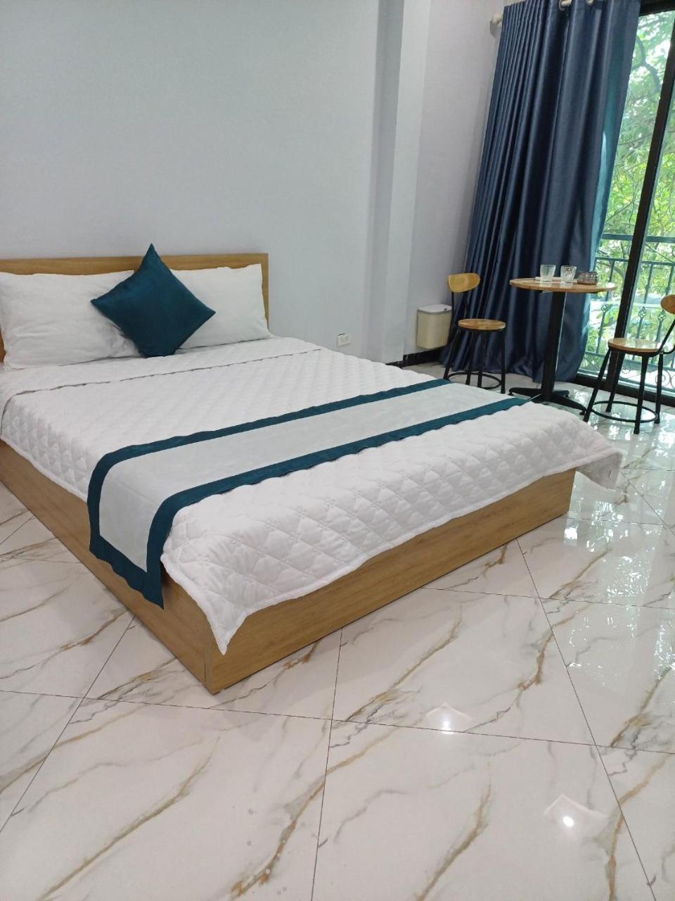 Hotel Hoa Ban Ha Noi Ханой Екстер'єр фото